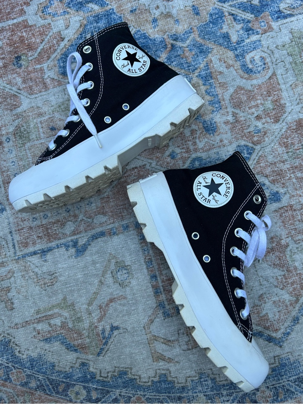 Converse All Star Lugged Platform High Tops Sneaker Black/White | Women’s 7.5 - Picture 7 of 11